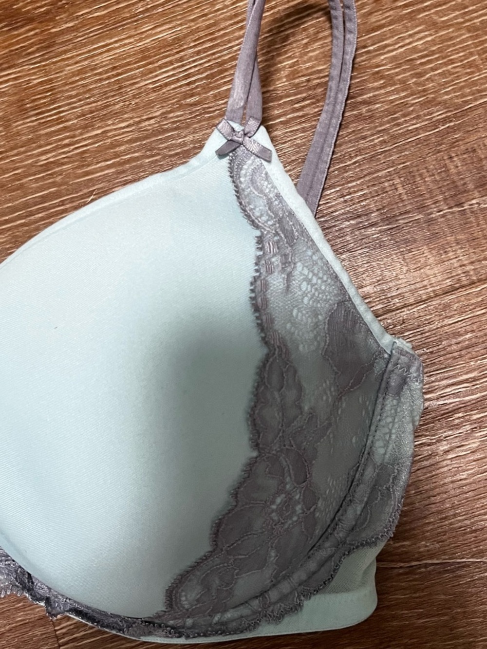 Victoria’s Secret Light Blue Lace Trim T-Shirt Bra Size 36D - Picture 3 of 9